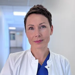 Dr. Maija Erdmane Dr. Maija Erdmane