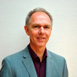 Portrait_Thomas_Nauroth