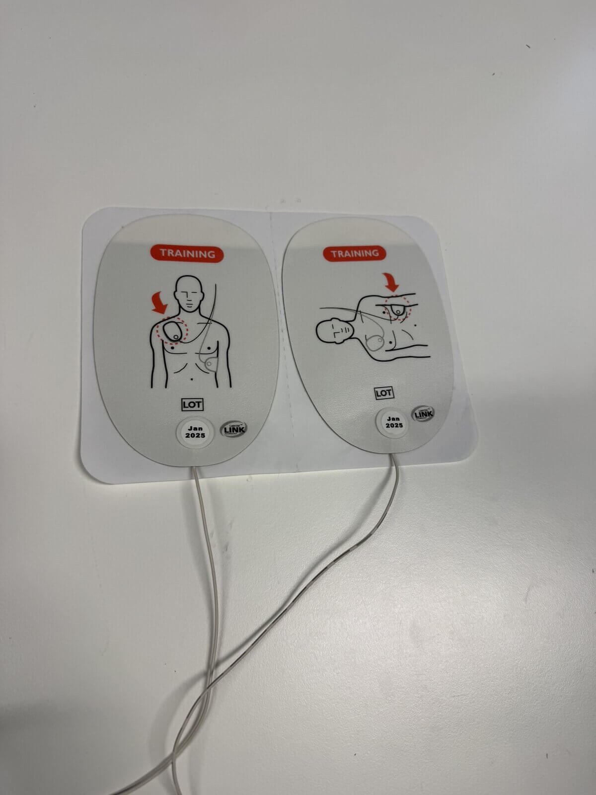 Abbildung Klebe-Defibrillationselektroden