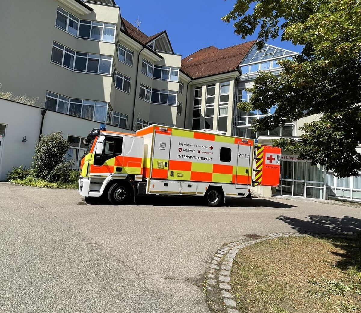 Abbildung Intensivtransportwagen