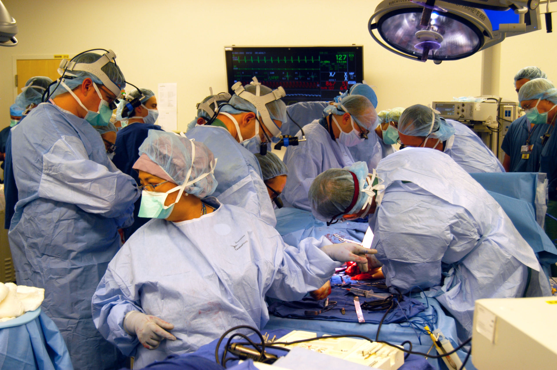 Armtransplantation (Operationsteam)