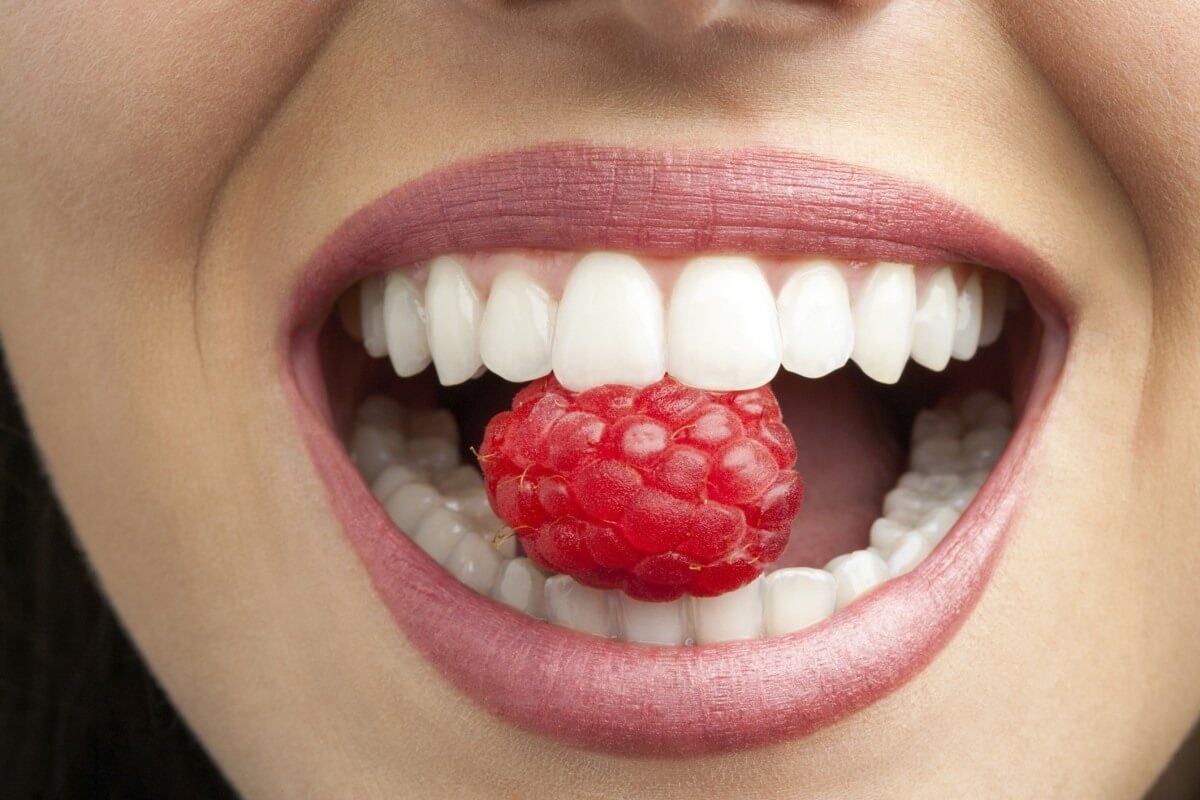 foods-that-are-surprisingly-bad-for-teeth_original.jpg