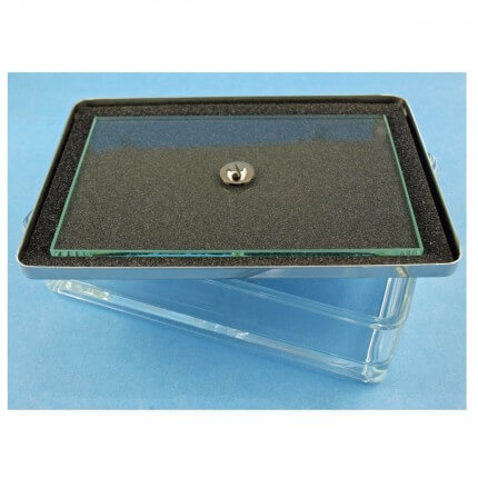 Instrument tray glass with metal lid