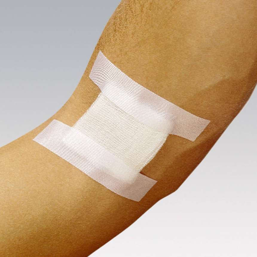 HARTMANN Omnisilk fixation plaster | DocCheck Shop