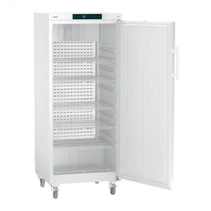 MKv 5710 MediLine medicine refrigerator with rollers